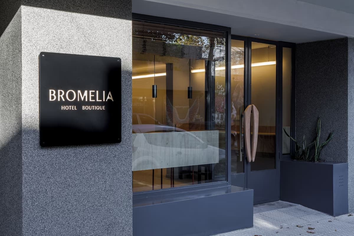 Bromelia Hotel