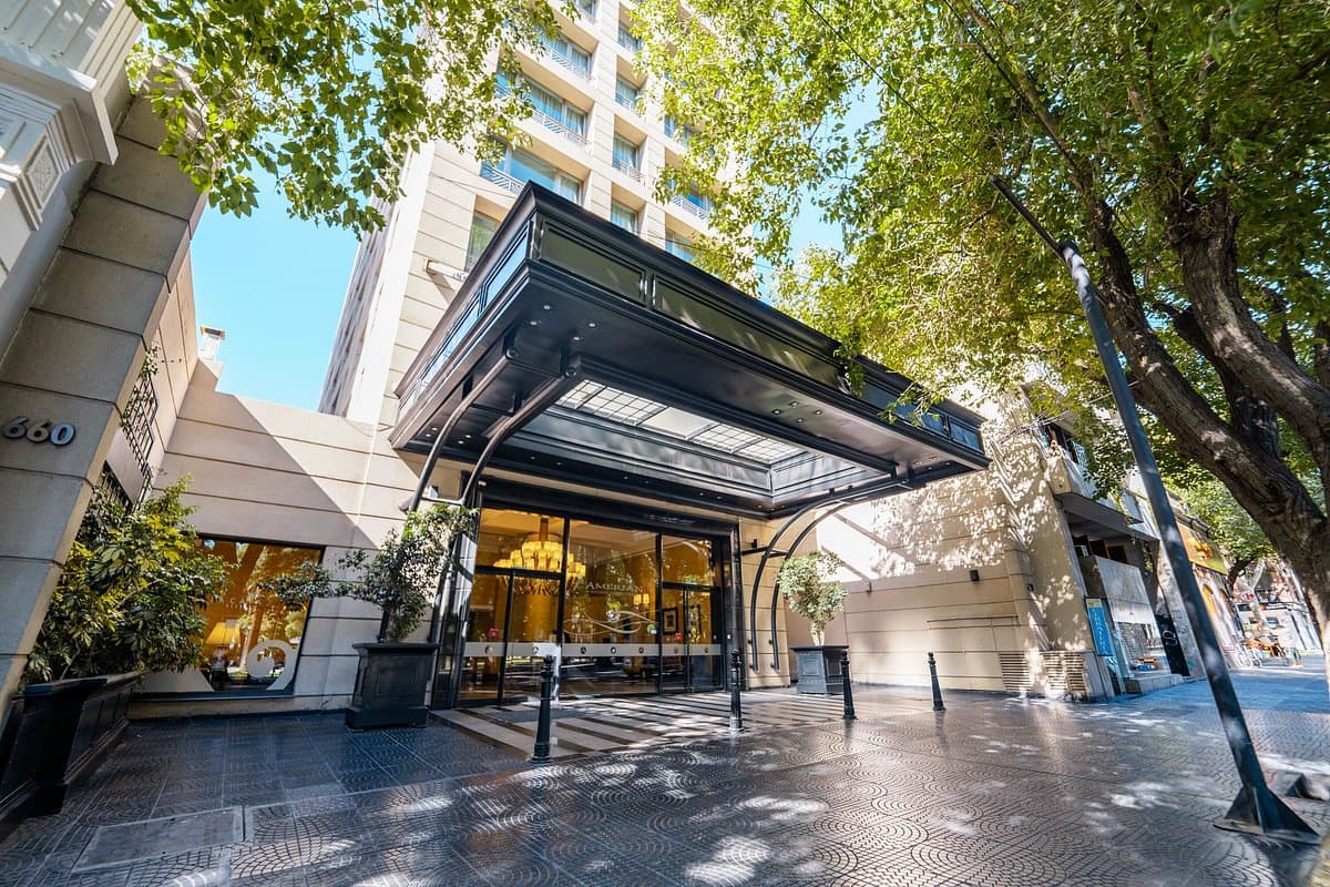 Fachada hotel BENS